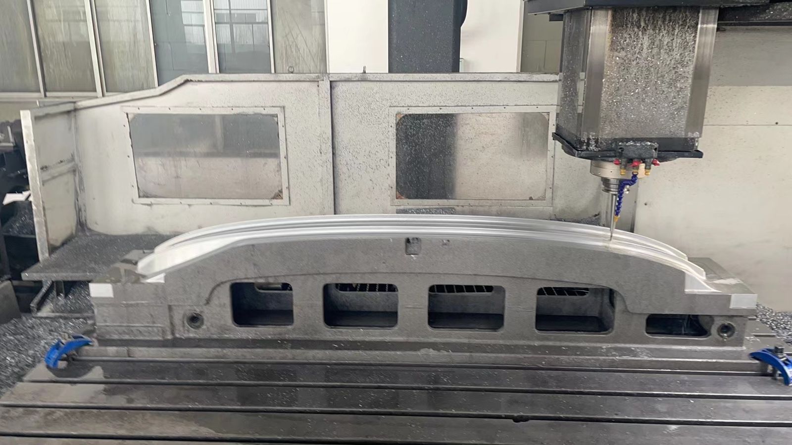 CNC machining of an aluminium mold cavity